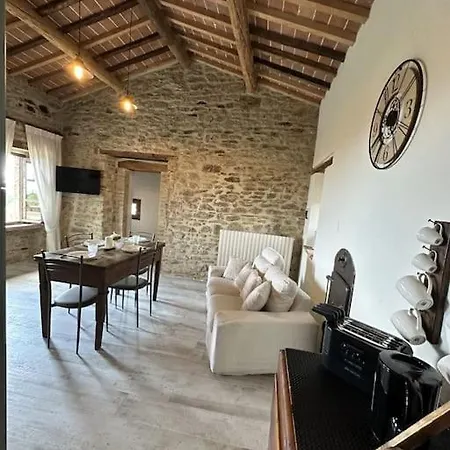 بيت للعطل L'oasi Delle Volpi